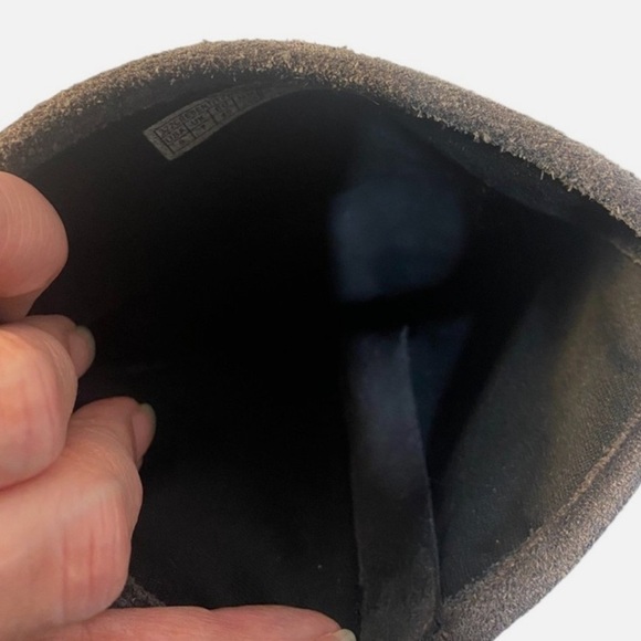 Vionic Suede Moto Boots Ankle Chain Booties Gray Zip Biker Orthotic Sz 9 - Picture 9 of 9